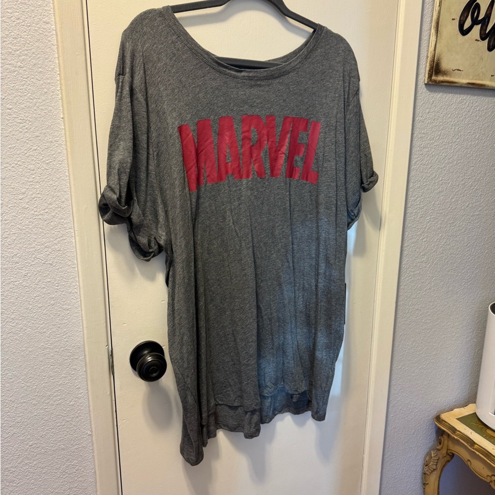 Marvel Gray Tee with Red Logo - Women's Short Sleeve